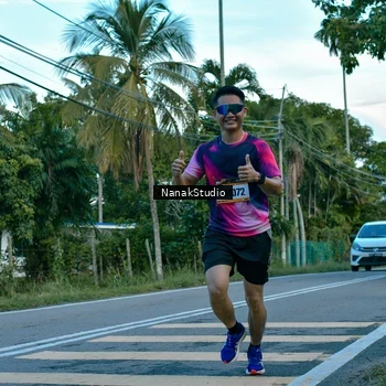 Runner Photo 9250333