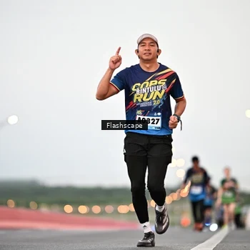 Runner Photo 9250393