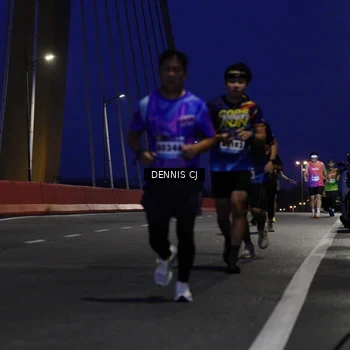 Runner Photo 9250424