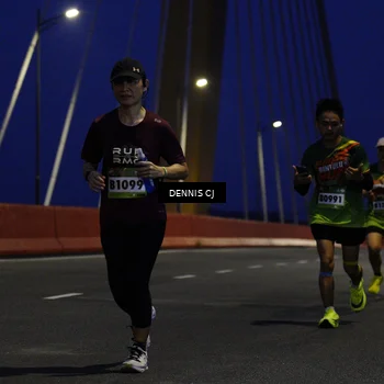 Runner Photo 9250451