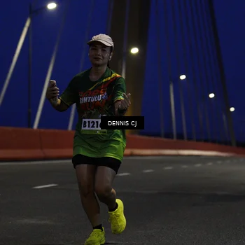 Runner Photo 9250453