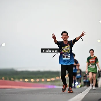 Runner Photo 9250464