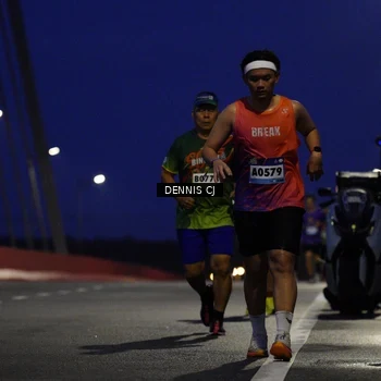 Runner Photo 9250472