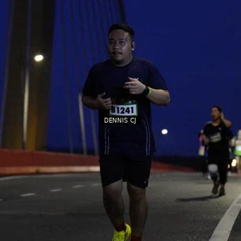 Runner Photo 9250491