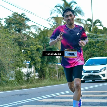 Runner Photo 9250530