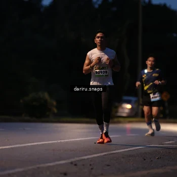 Runner Photo 9250558