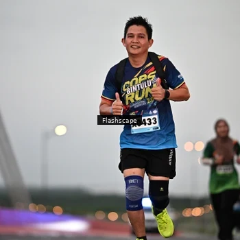 Runner Photo 9250578