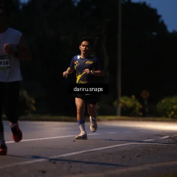 Runner Photo 9250605