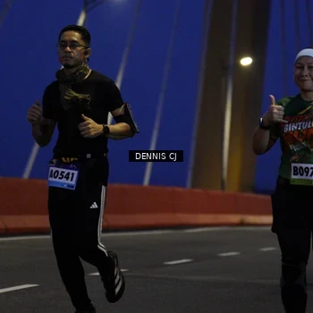 Runner Photo 9250611