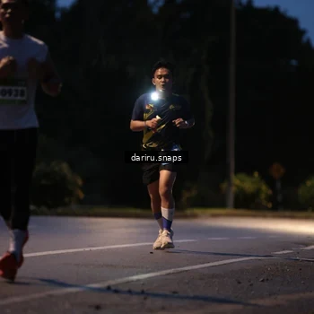 Runner Photo 9250645