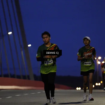 Runner Photo 9250676