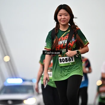 Runner Photo 9250700