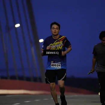 Runner Photo 9250704