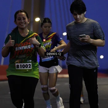 Runner Photo 9250718