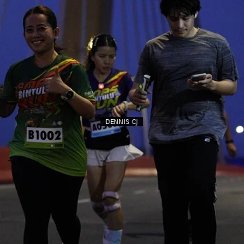Runner Photo 9250720