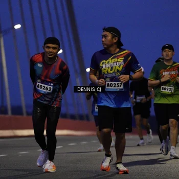 Runner Photo 9250723