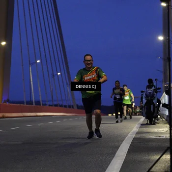 Runner Photo 9250749