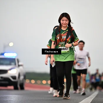 Runner Photo 9250752
