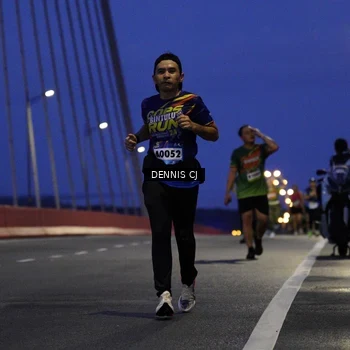 Runner Photo 9250790