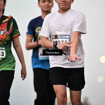 Runner Photo 9250811