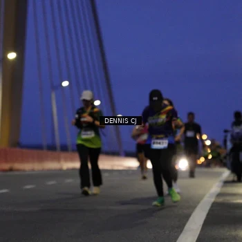 Runner Photo 9250833