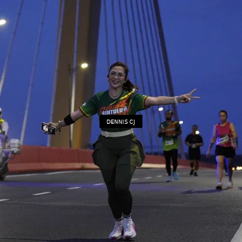 Runner Photo 9250859