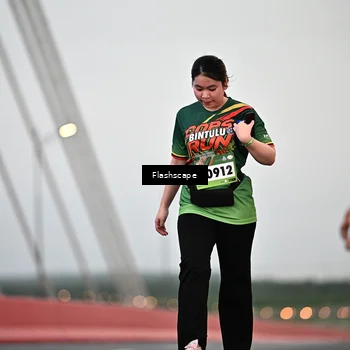 Runner Photo 9250880