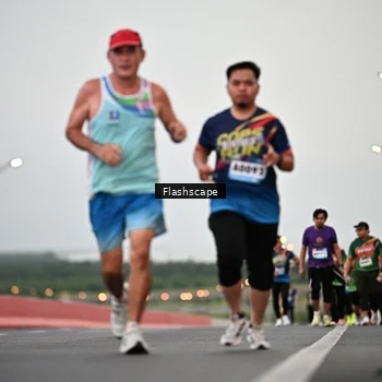 Runner Photo 9250886
