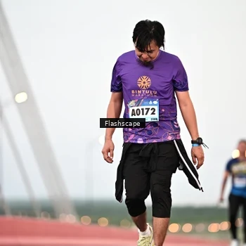 Runner Photo 9250910