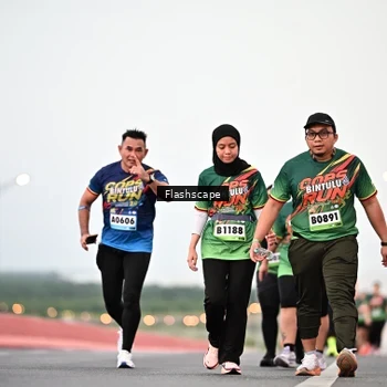 Runner Photo 9250923