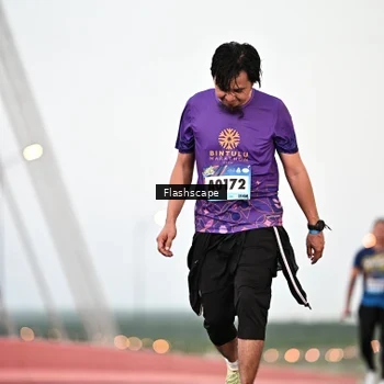 Runner Photo 9250958