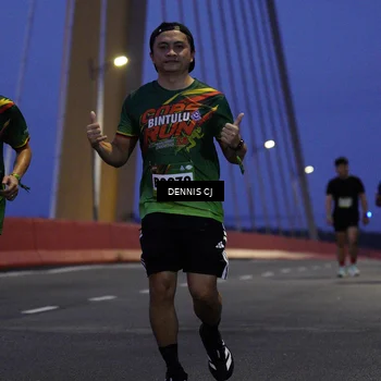 Runner Photo 9250959