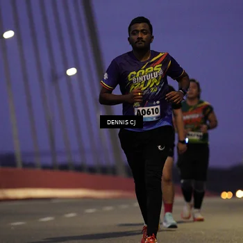 Runner Photo 9250964