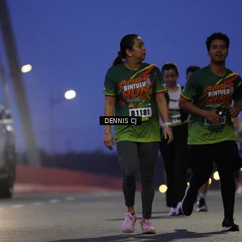 Runner Photo 9250977