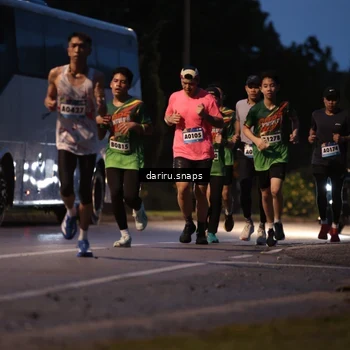 Runner Photo 9250983