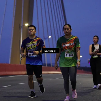 Runner Photo 9250985