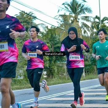 Runner Photo 9251072
