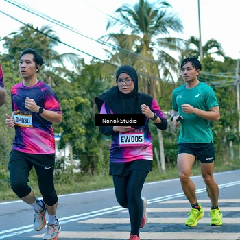 Runner Photo 9251083