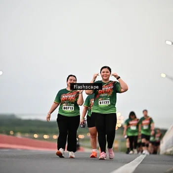 Runner Photo 9251105