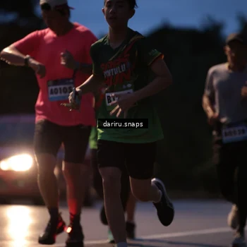 Runner Photo 9251131