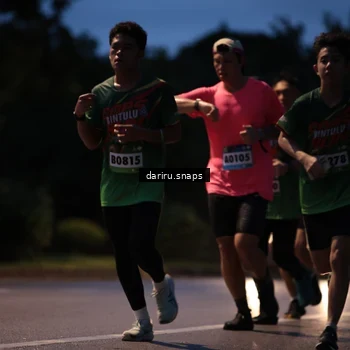 Runner Photo 9251148
