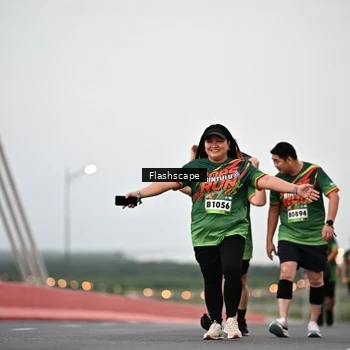 Runner Photo 9251163