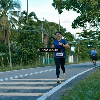 Runner Photo 9251181