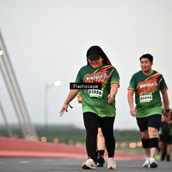 Runner Photo 9251211