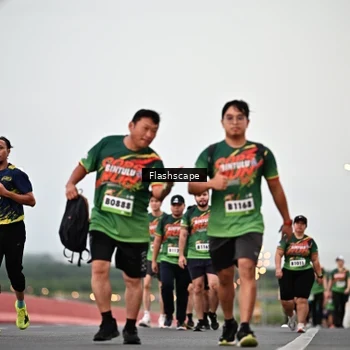 Runner Photo 9251297