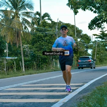 Runner Photo 9251309