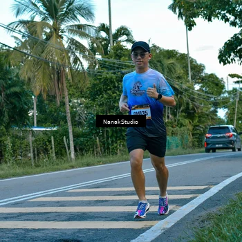 Runner Photo 9251350