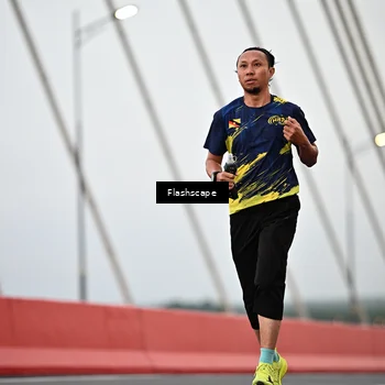 Runner Photo 9251352
