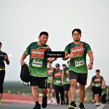 Runner Photo 9251358