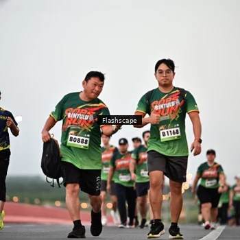 Runner Photo 9251361